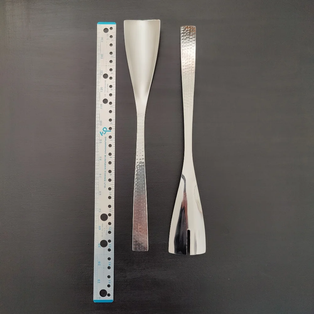 Hammered Polished Stainless Steel Salad Serving Tongs - Picture 6 of 6